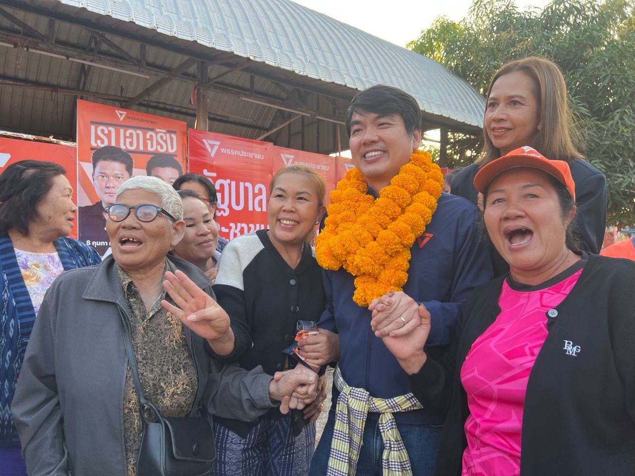 “皮亚布特” 呼吁停止虚假新闻，推动公投支持率达80%