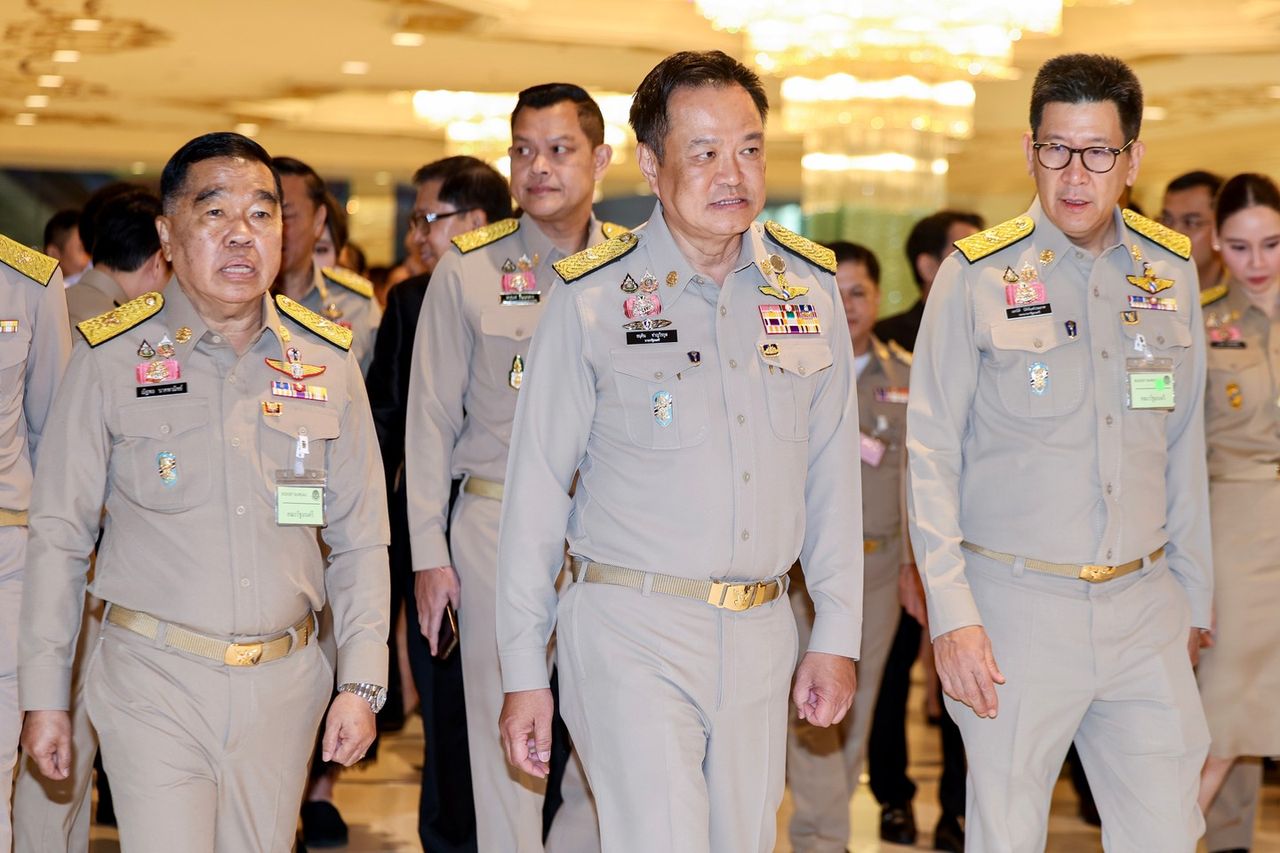 总理颁布2027年预算政策:期待姓氏“躲避灾难”,却面临四面威胁