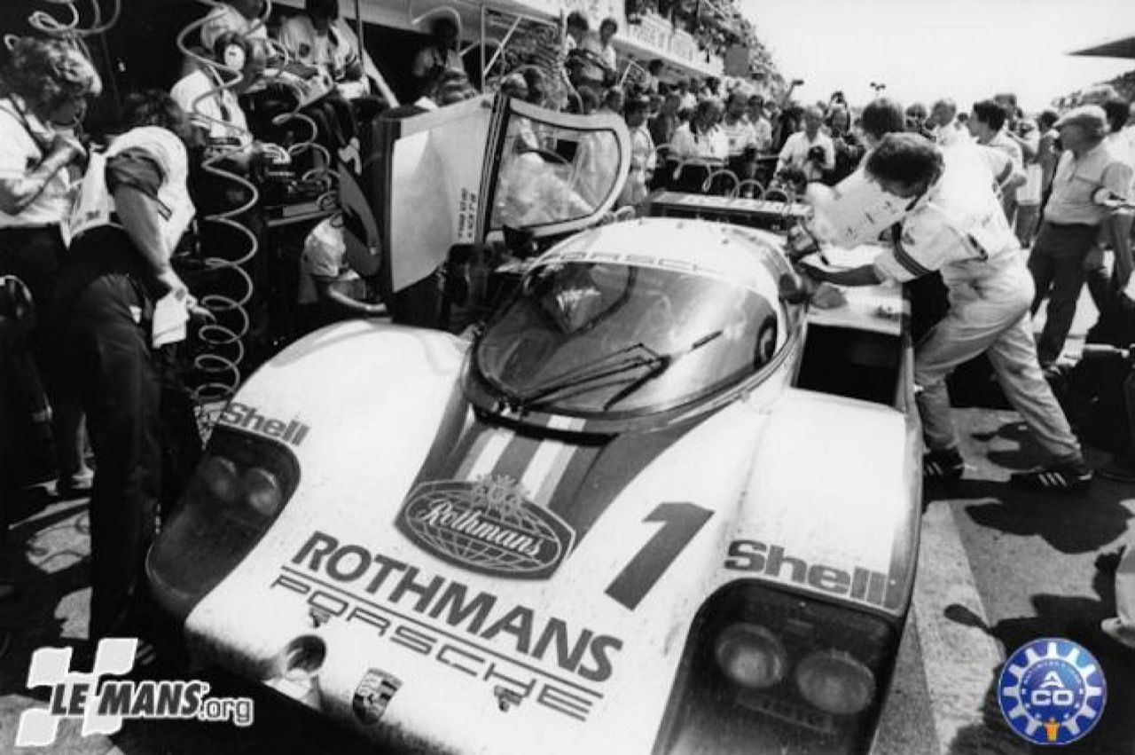 真实展示：Porsche 956 传奇赛车首次亮相泰国