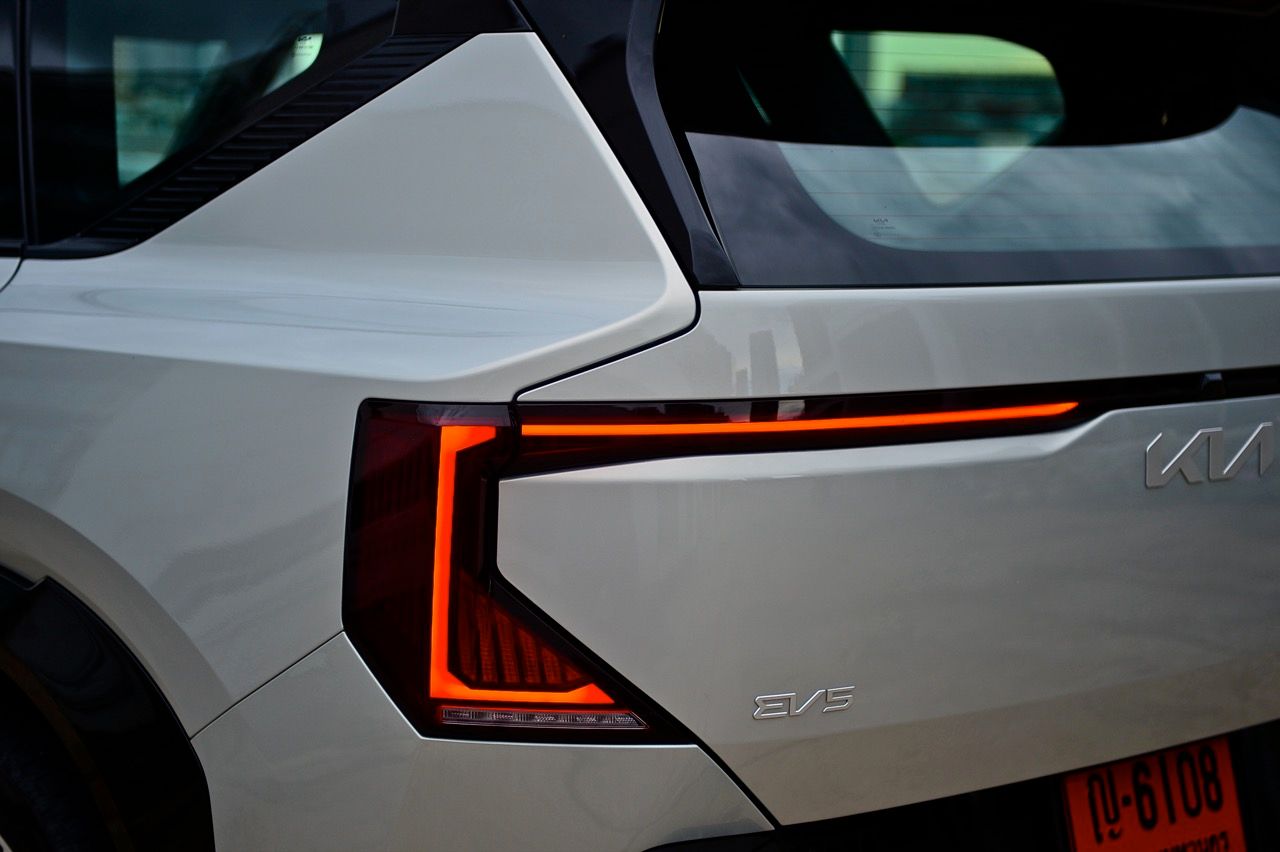 测试 KIA EV5 GT LINE TWIN MOTOR AWD：性能优异但价格偏高