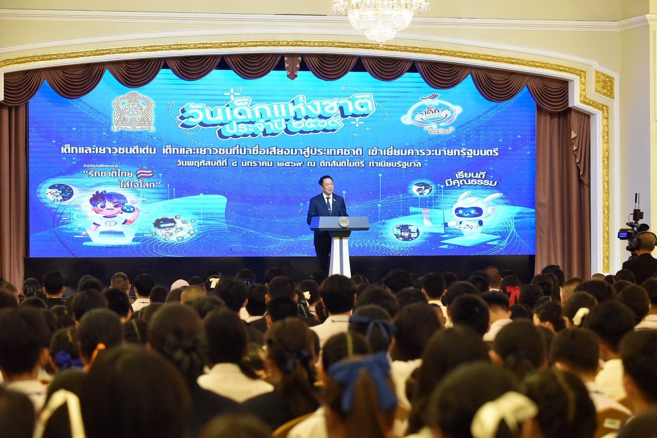 总理向青年致辞 鼓励大家勇敢做正确的事，并希望孩子们为未来振兴泰国