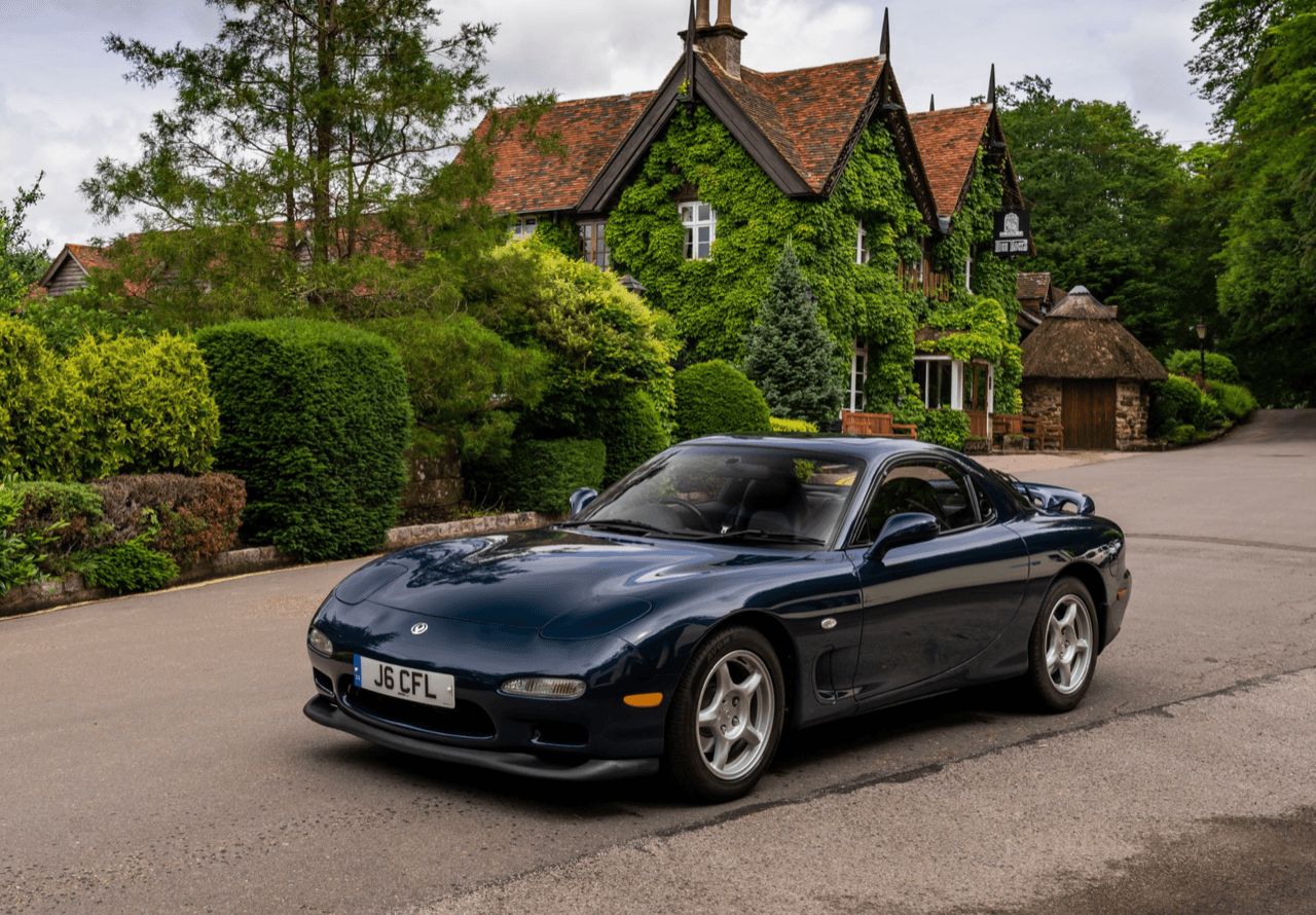 重温传说:Mazda RX-7 FD 1992——驾驶者梦寐以求的旋转引擎