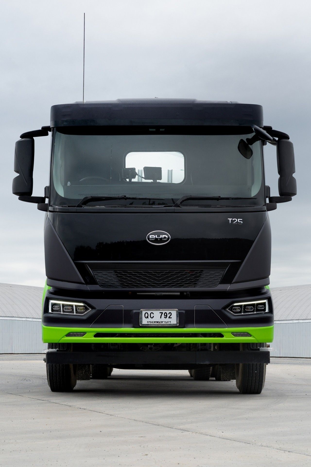 瑞芙推出 BYD T25 e-Mixer 电动混凝土搅拌车