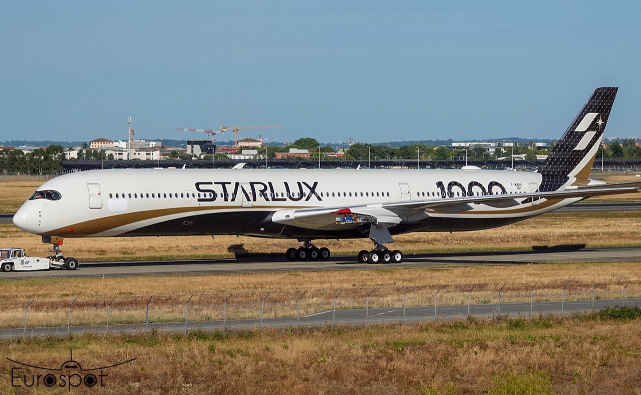 空中客车交付首架全新型号A350-1000