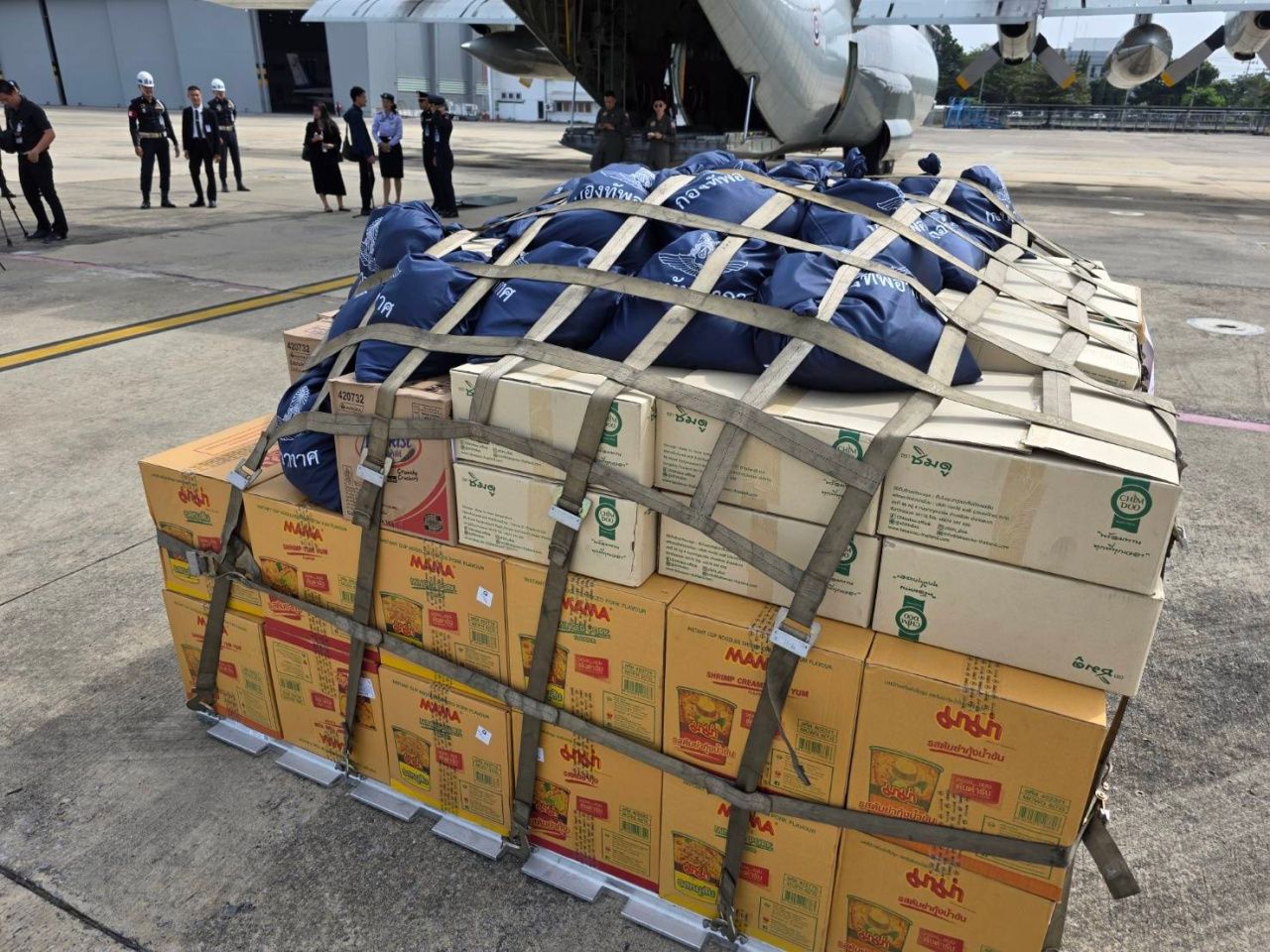 空军总司令强调C-130仍可用，运输救灾物资是空军的能力