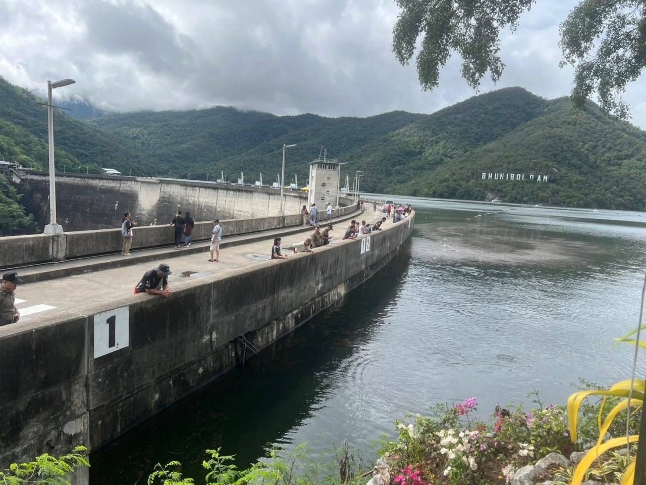 “披迈蓬水坝”增加排水 后水容量已达99%以上 创14年最高纪录