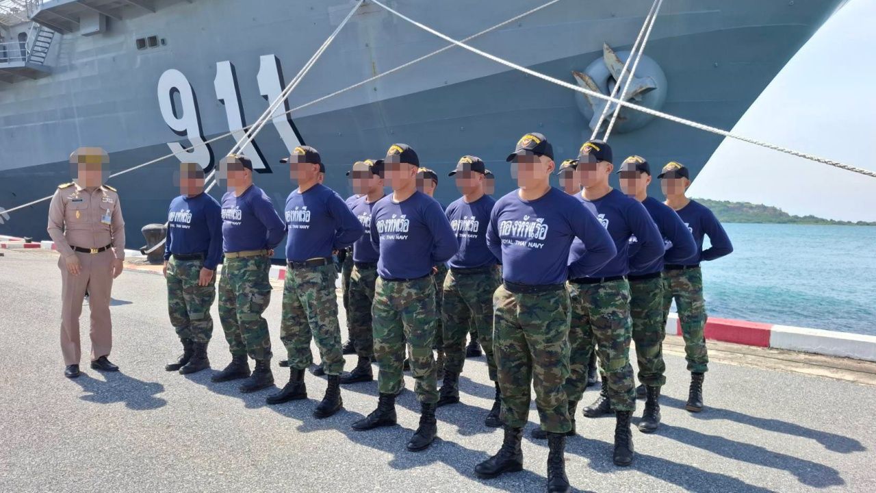 皇家查克里晋级号军舰已抵达南部，携食品和饮用水支援受灾地区