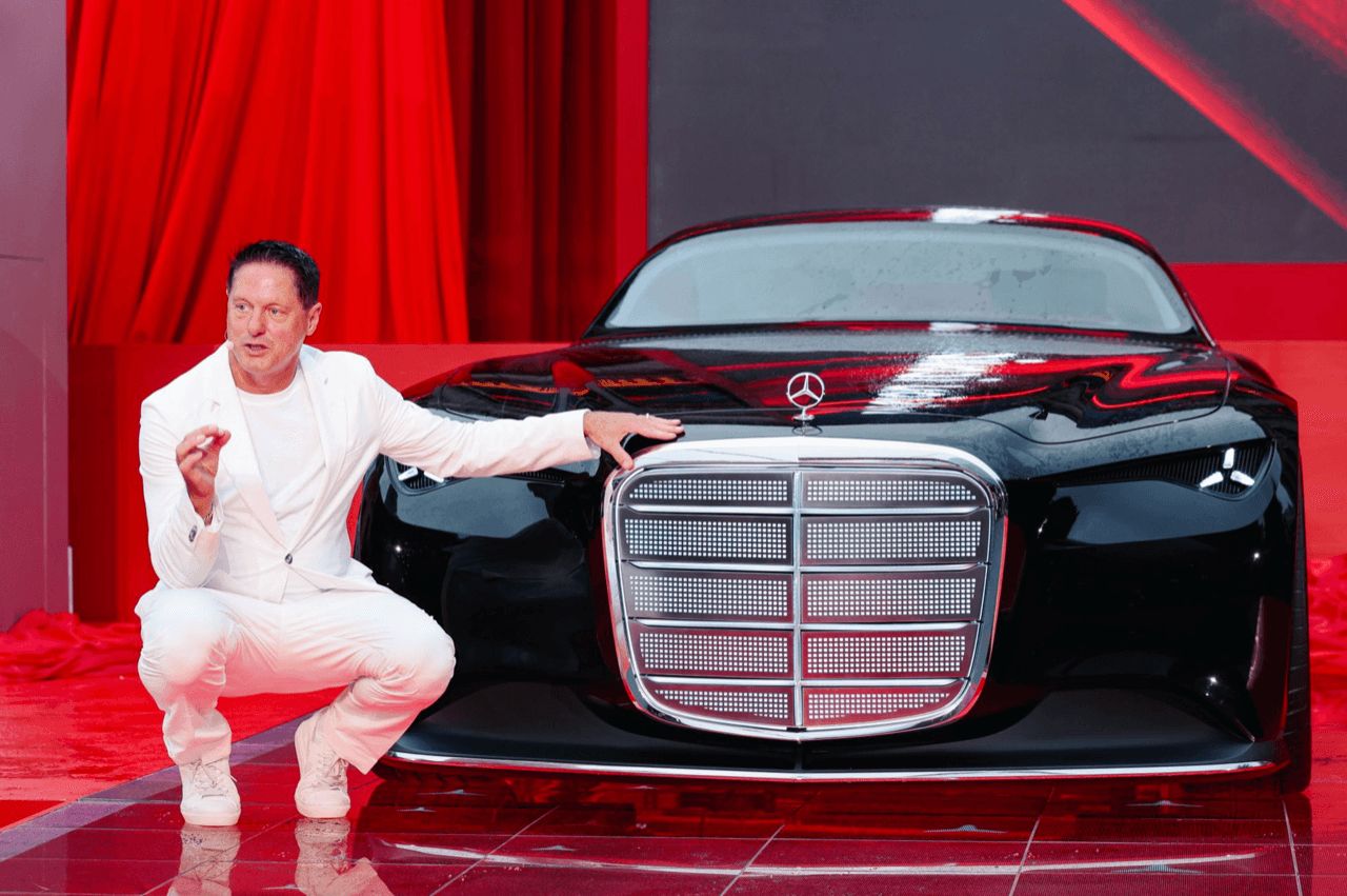 跨越时间的美丽 MERCEDES VISION ICONIC 艺术装饰风的原型汽车