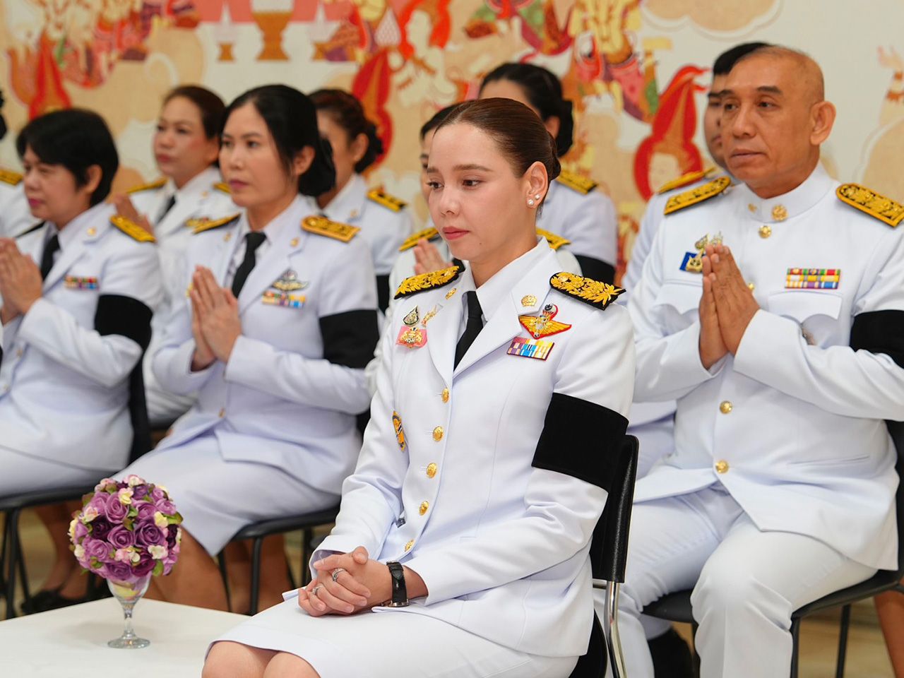 文化部举办15日的宗教仪式,供奉已逝的“诗丽吉皇后”