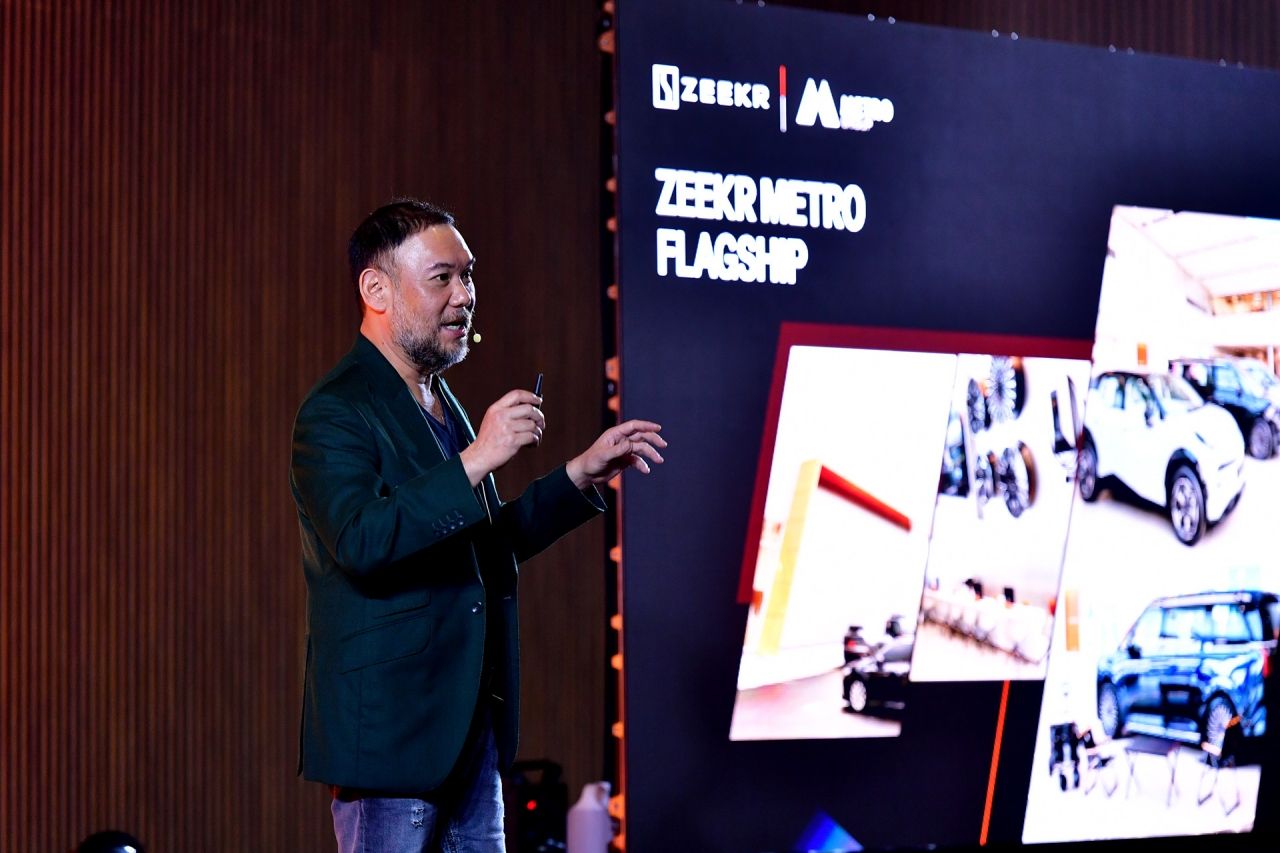 บดินทร์ บุญวิสุทธิ์ เปิดตัว ZEEKR Metro Flagship，目标月销量60台电动车