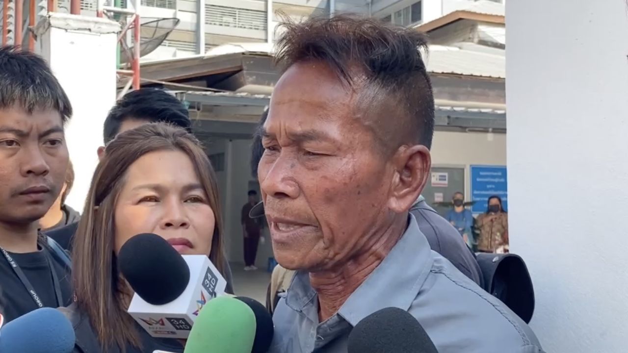 起重机砸中火车事故遇难者父亲悲痛表示：当了71年殡葬师，没想到会亲手处理自己孩子的遗体