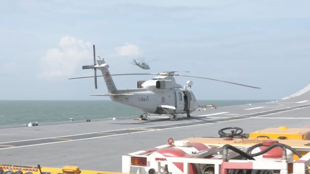 海浪过高，调整计划增加直升机次数，运送食物从皇家海军舰船