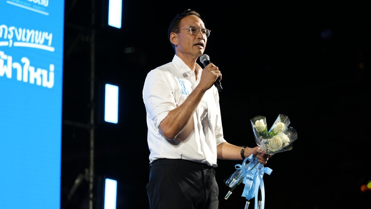 “阿披实”挑战“泰自豪党”敢不敢宣布不与“为泰党”合作组阁