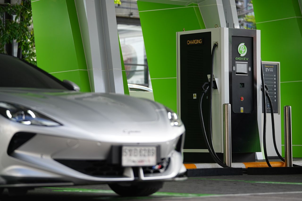 PTG 准备转型，推出 PT GIGA EV 电动汽车充电站样板