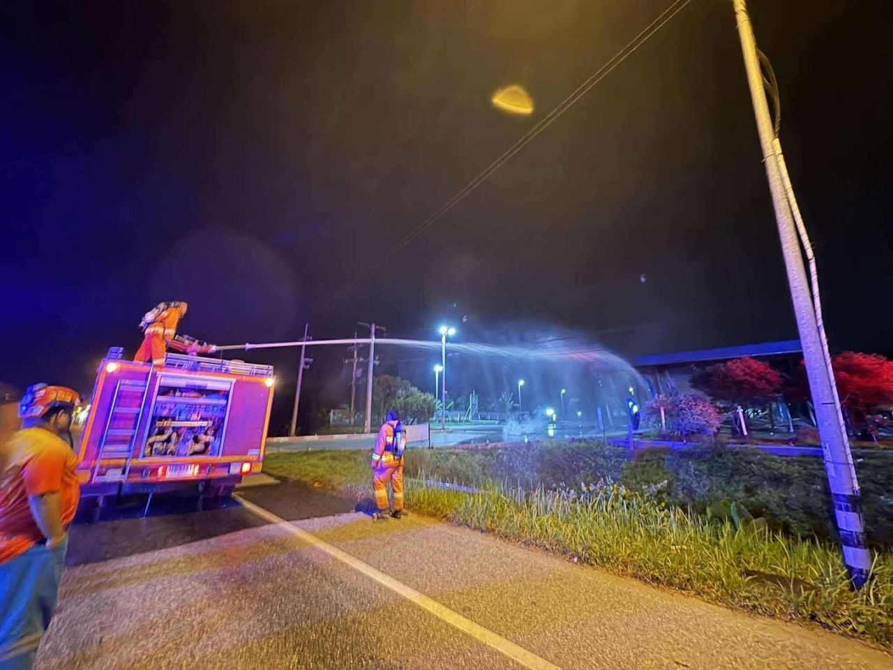 紧急：三府边境地区三个省的11个加油站爆炸事件：北大年、也拉、陶公