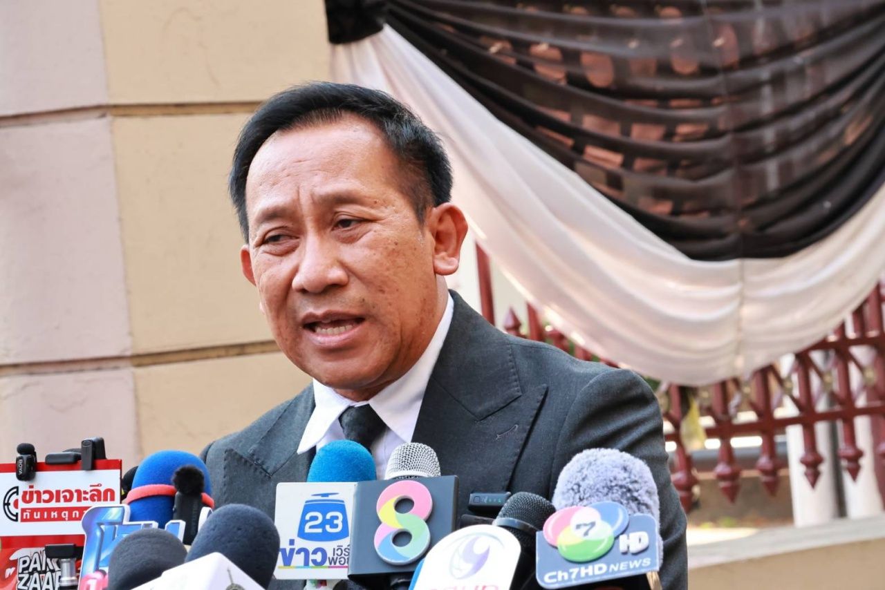 律师反驳“Big Joke”逃离泰国的消息，坚称不是真的，该人士生活正常