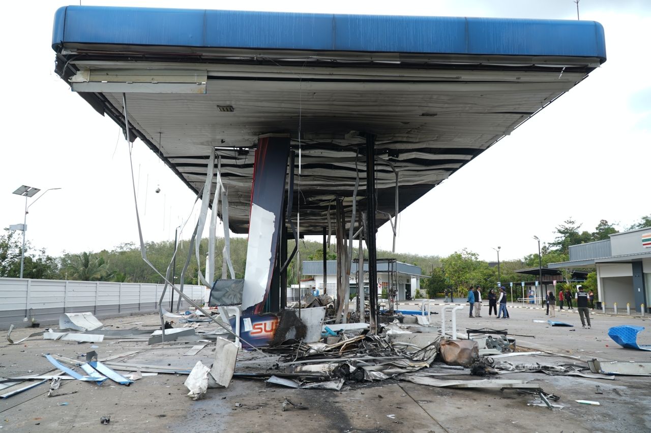 也拉府省长调查加油站爆炸事件，损失超6000万泰铢