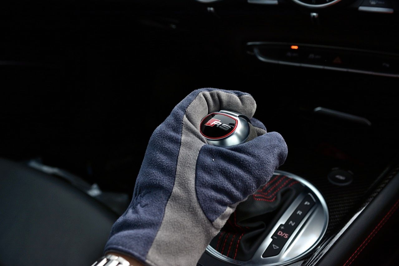 如何驾驶自动挡汽车以避免变速器快速损坏！