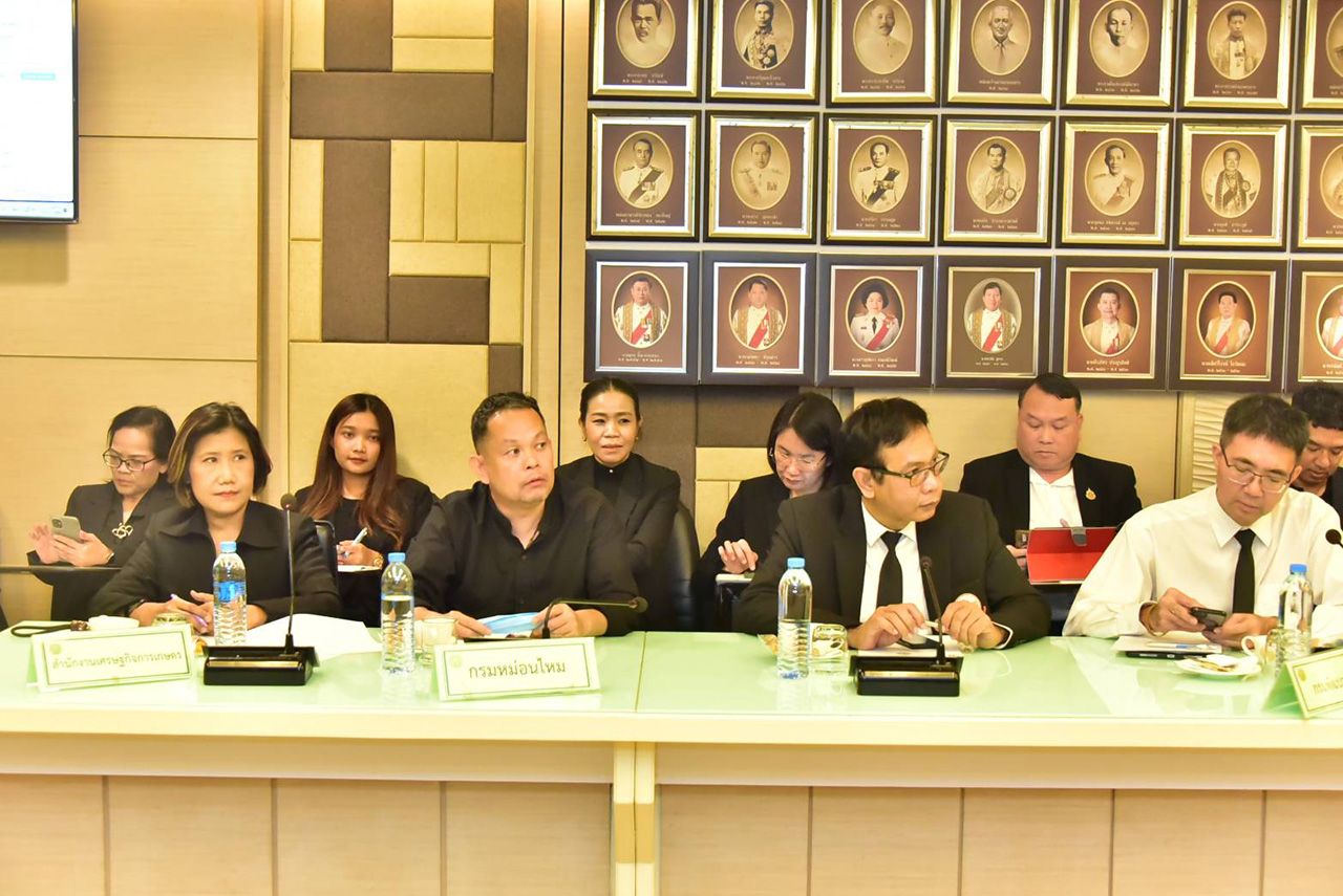 农业部设立“灾害信息协调中心”并指示各部门加快信息传递以便及时进入受灾地区