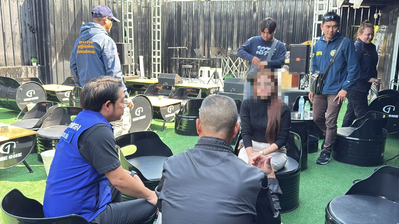 缅甸员工涉群殴外卖员 致三人受伤 被雇主解雇 店铺暂时关闭