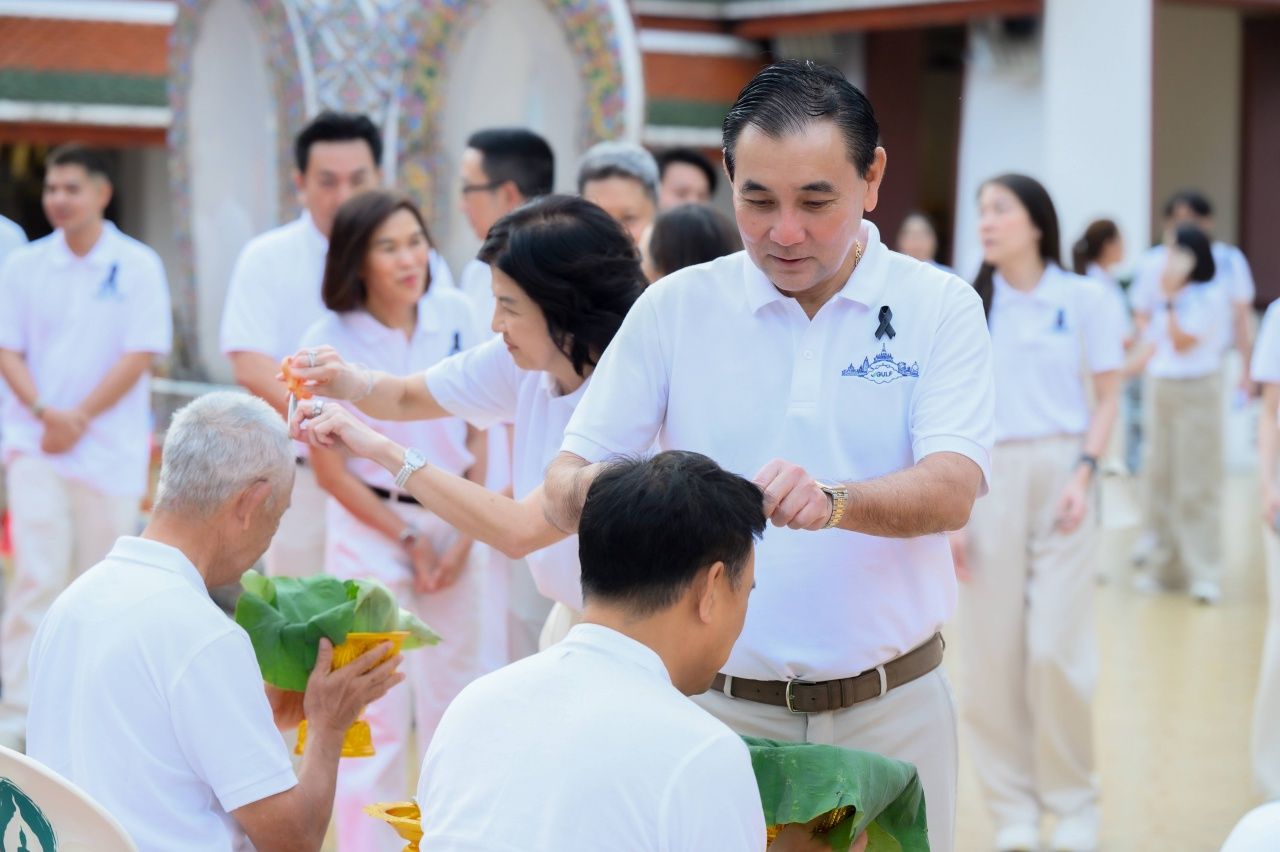 GULF 举办集体剃度活动 以供奉为皇室功德“普密蓬母后”