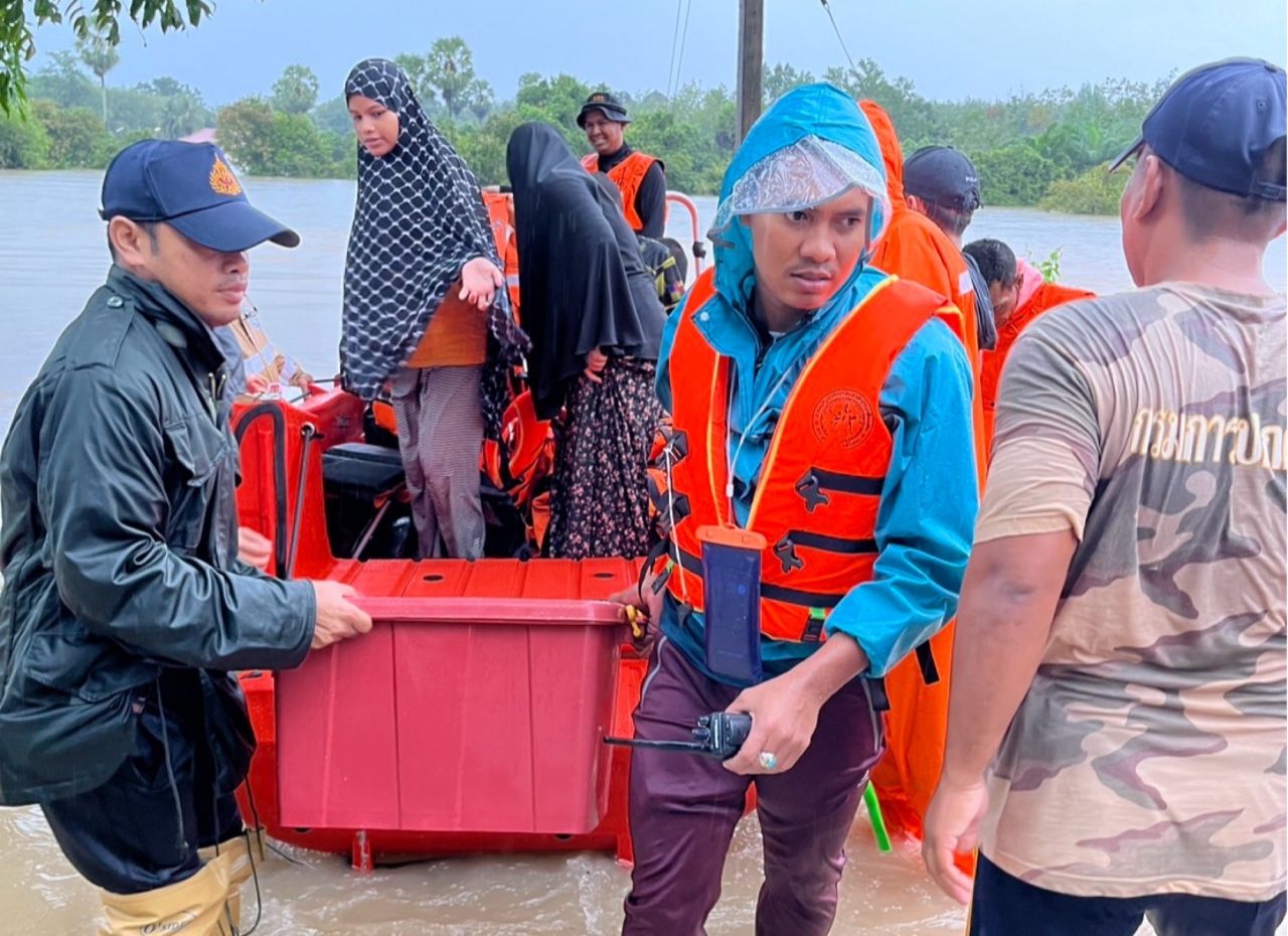 北大年宣布全区12县受灾 多地遭遇洪水入侵经济区