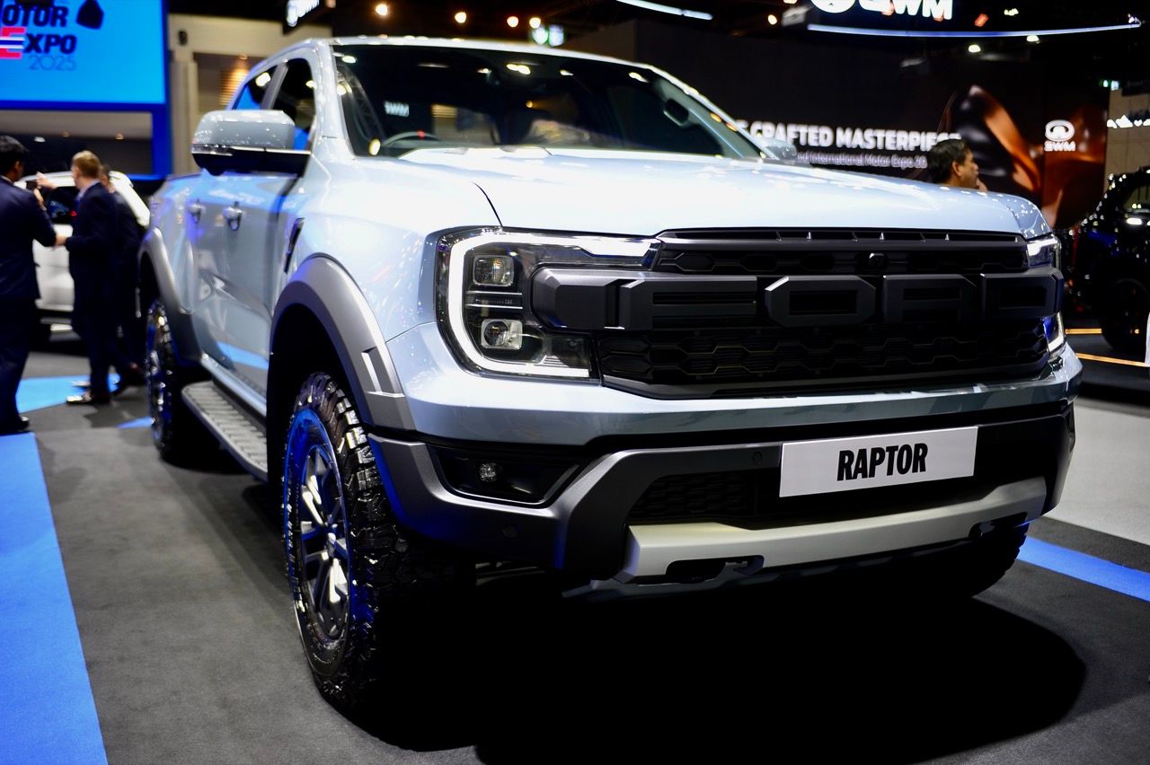 FORD 关怀水灾客户,提供最高40%维修折扣和最高8,000泰铢运输费用