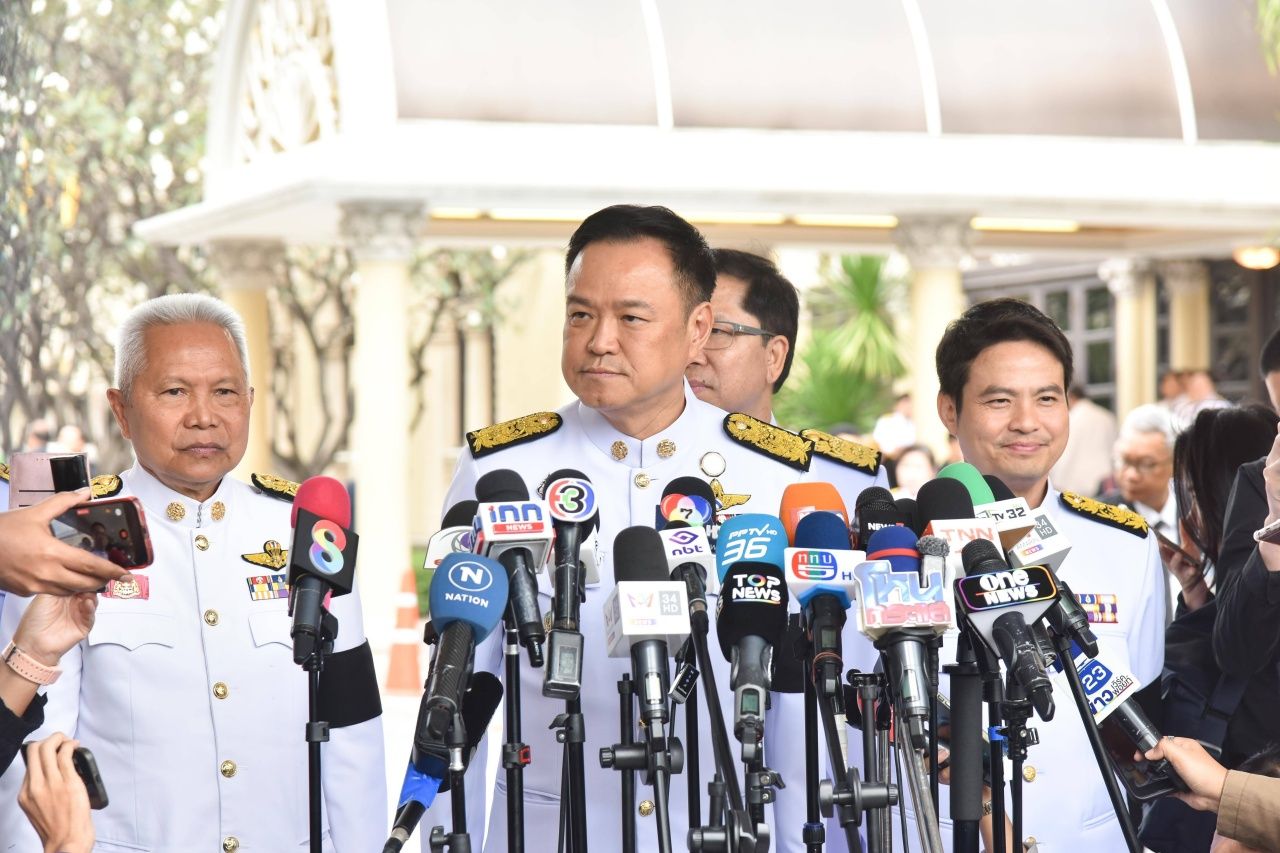 总理准备会见泰柬边境问题，今晚与特朗普和安瓦尔通话