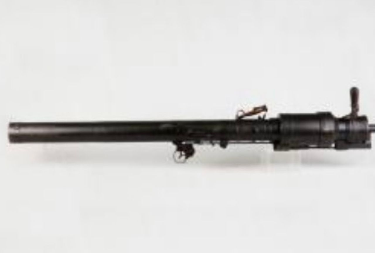 柬埔寨派遣1.2万名士兵及重武器到边界部署