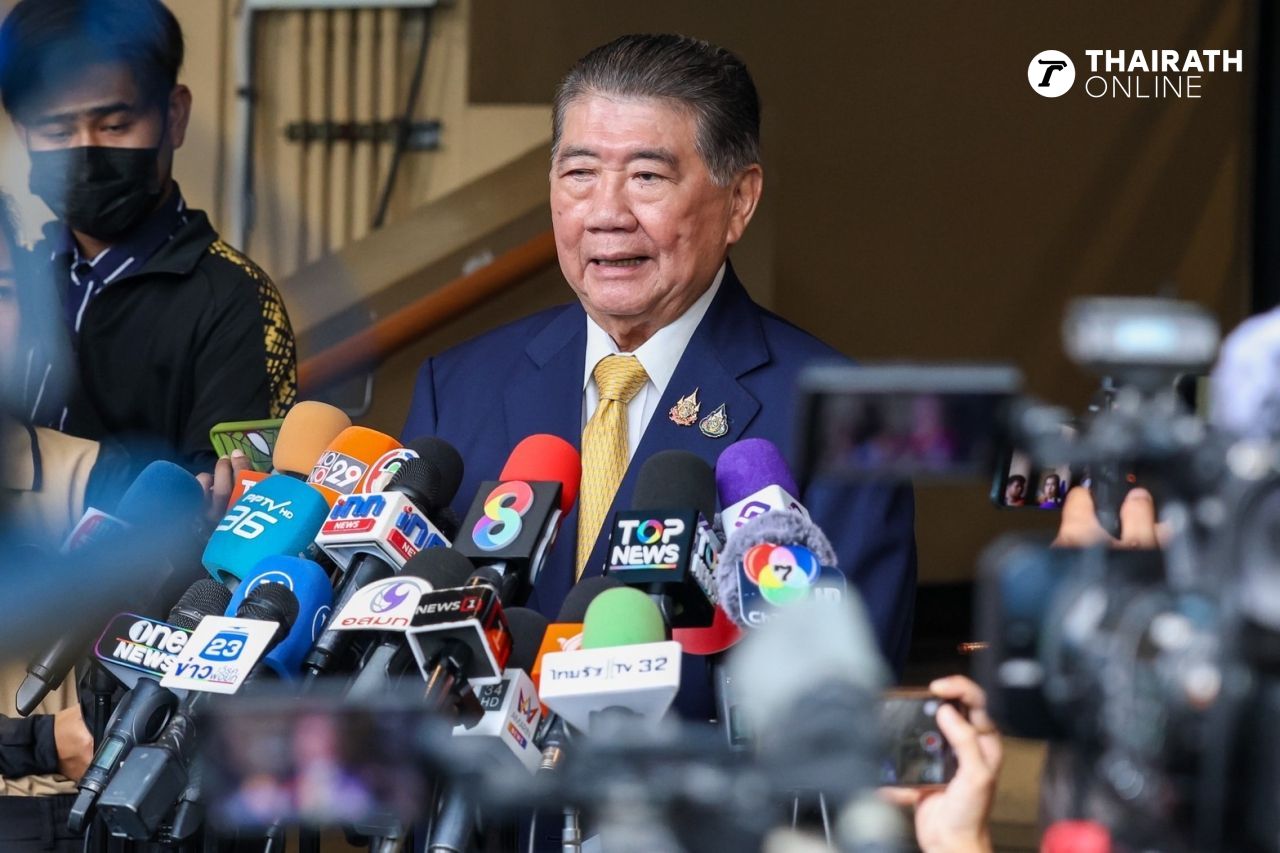 如“波密”解决克拉对抗地问题不明确，可能调换土地局局长