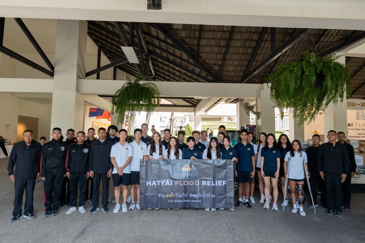 ISB国际学校运送救援物资帮助合艾洪灾