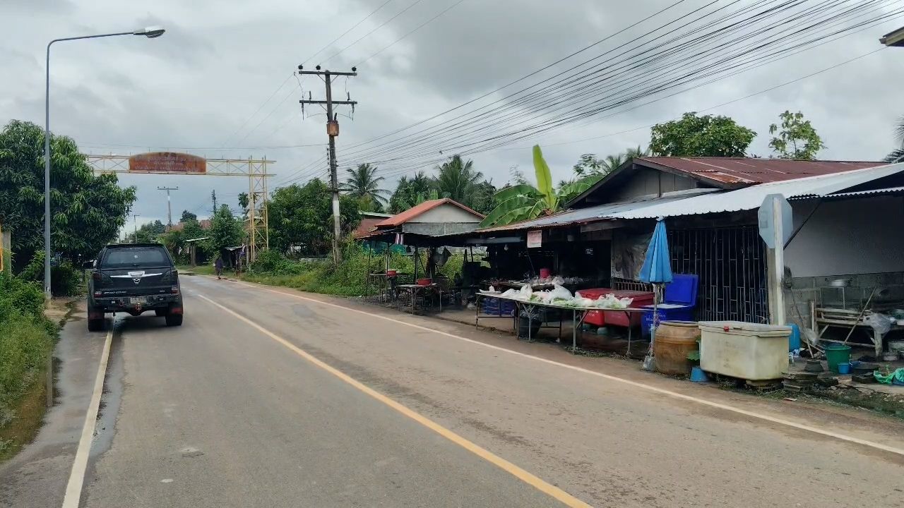 边界居民担心再次冲突，要求