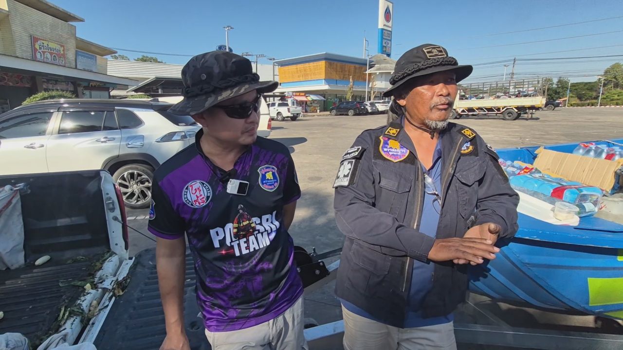 好心救援带“幸运猪”从合艾洪水救至乌隆