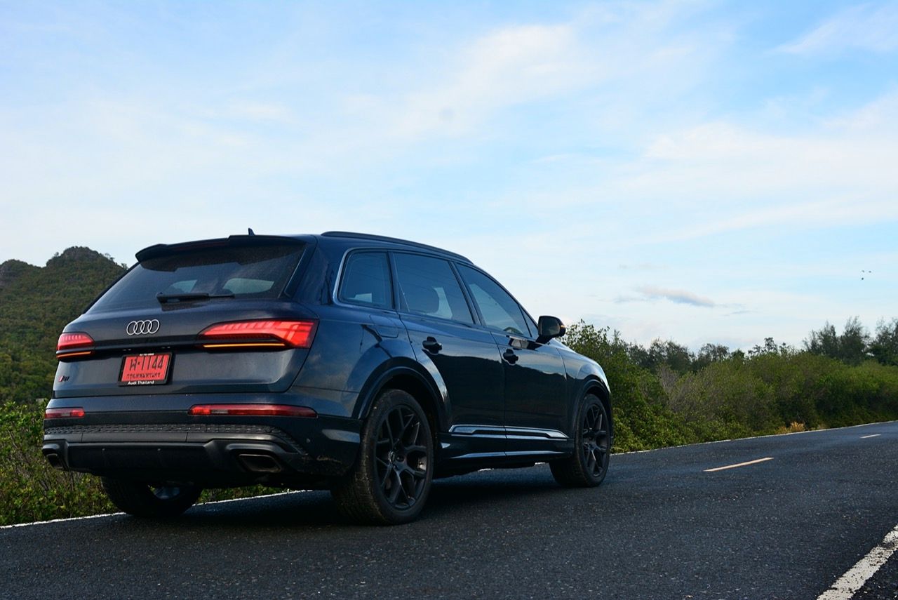 试驾体验：全新奥迪Q7 55 TFSI e quattro S Line Edition One
