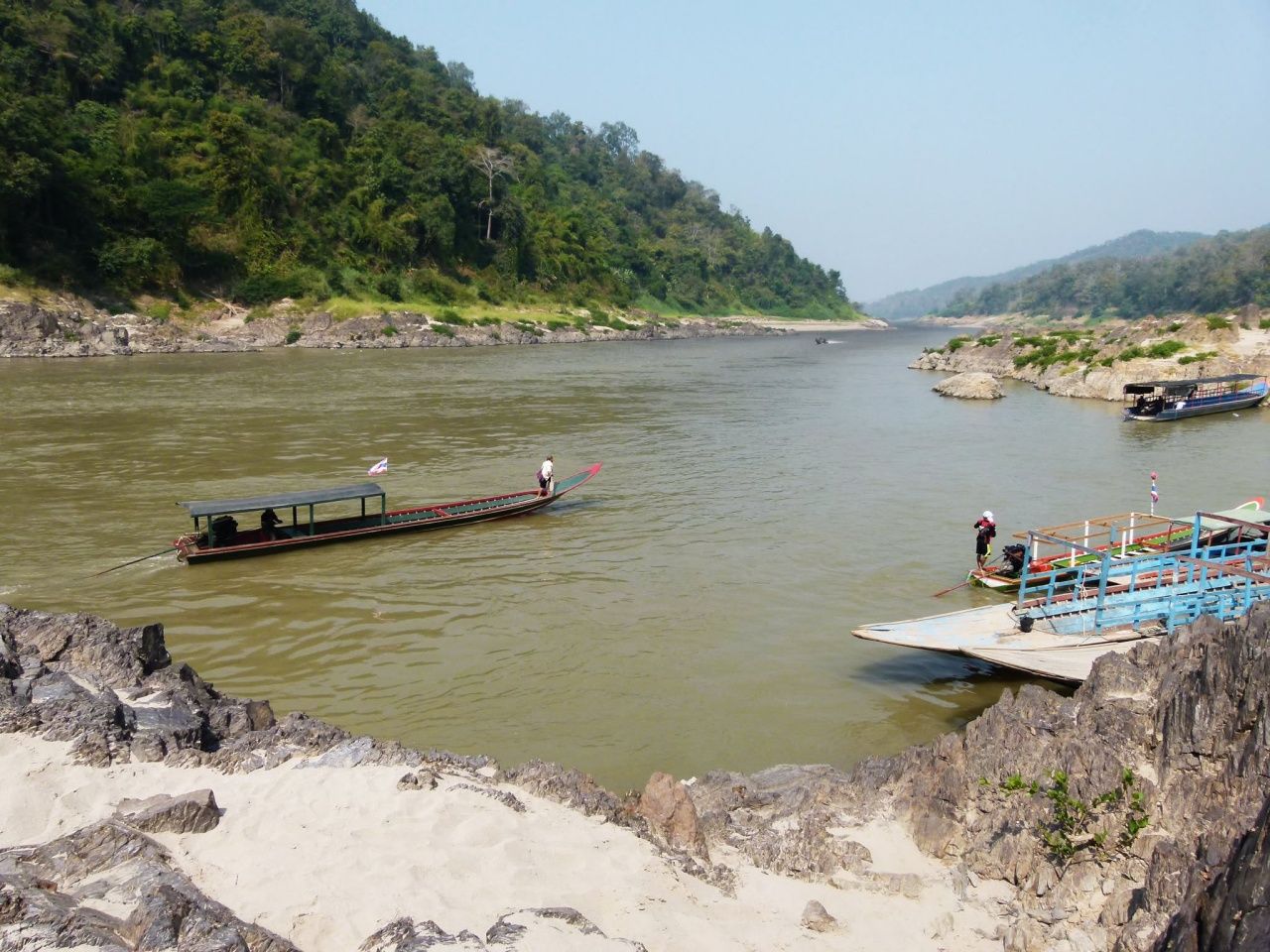 居民担忧,呼吁再次检测萨尔温江的砷含量并正式警告