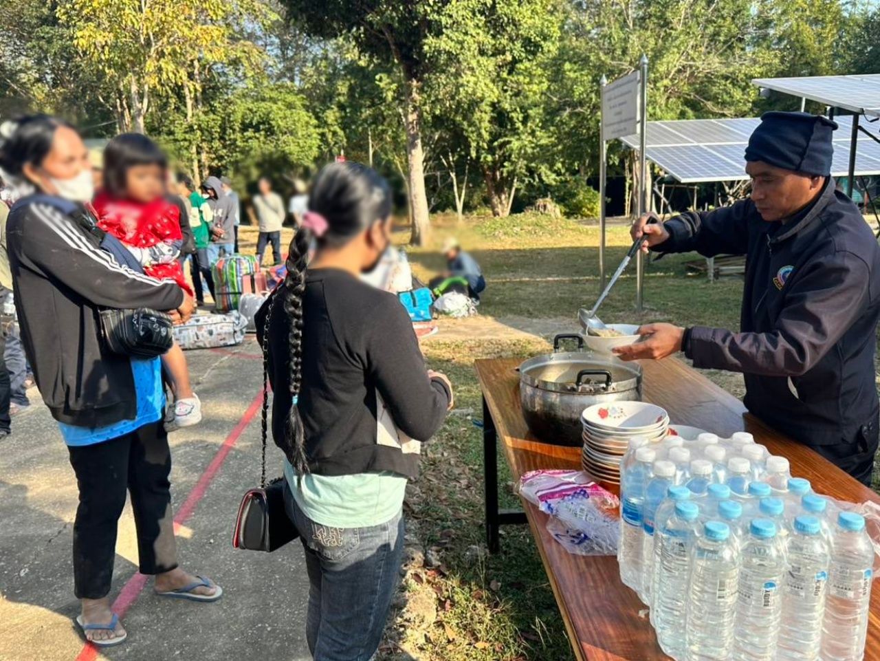 泰国海军抓获67名柬埔寨非法移民 逃避贫困和失业冒险入境