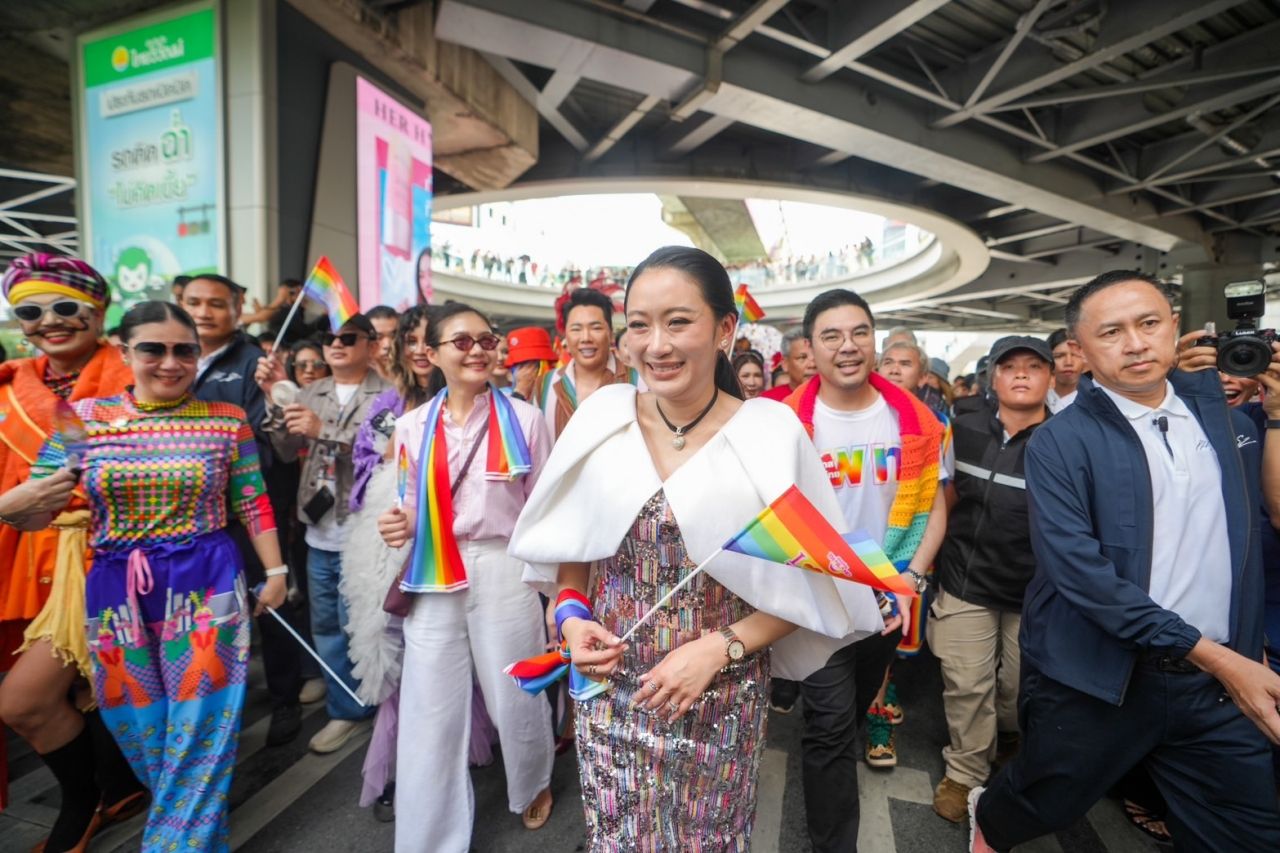 启动曼谷骄傲游行 2025 总理支持自由权利与自我爱