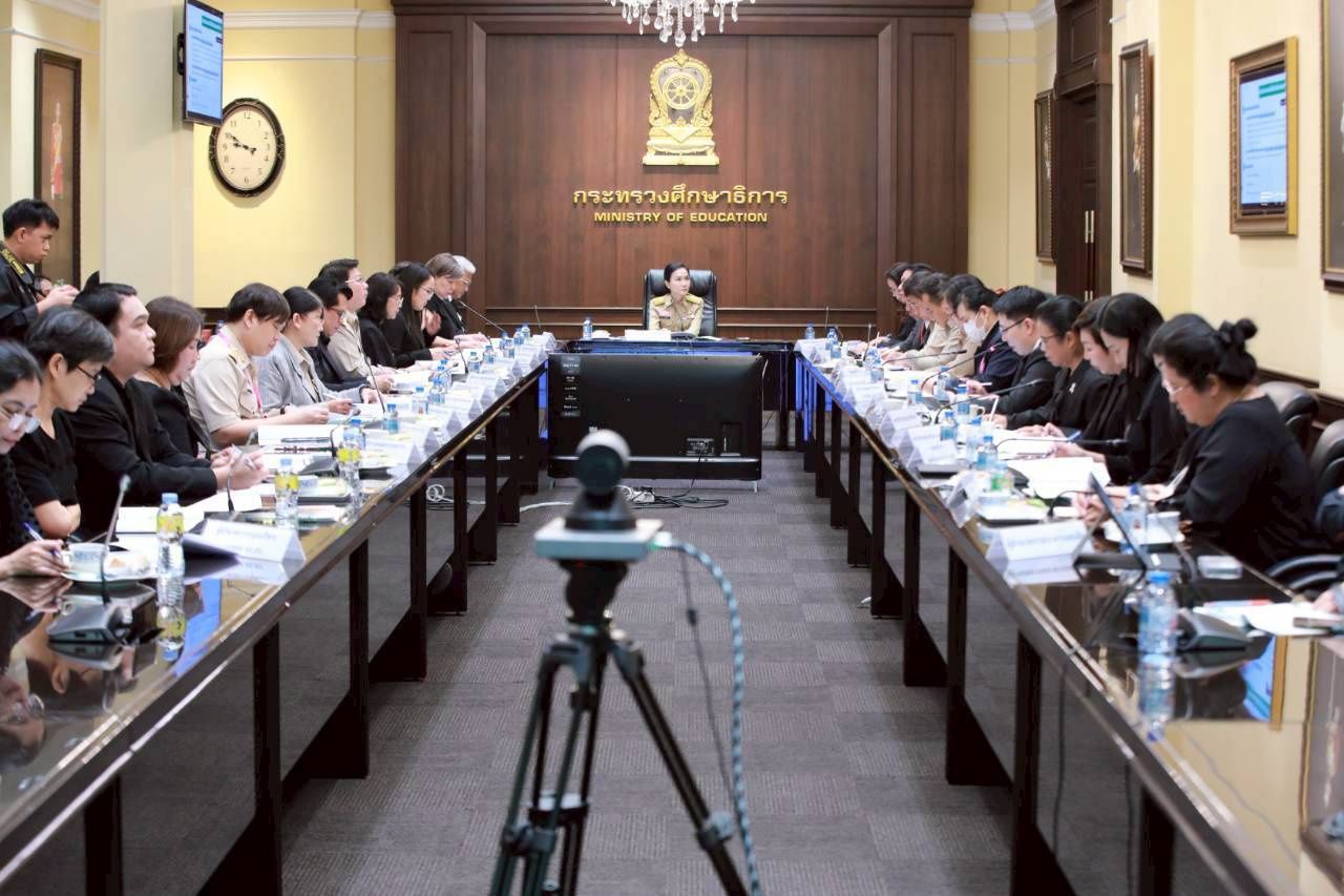 2569年全国儿童节 教育部会议筹备“母亲皇后”敬意展览