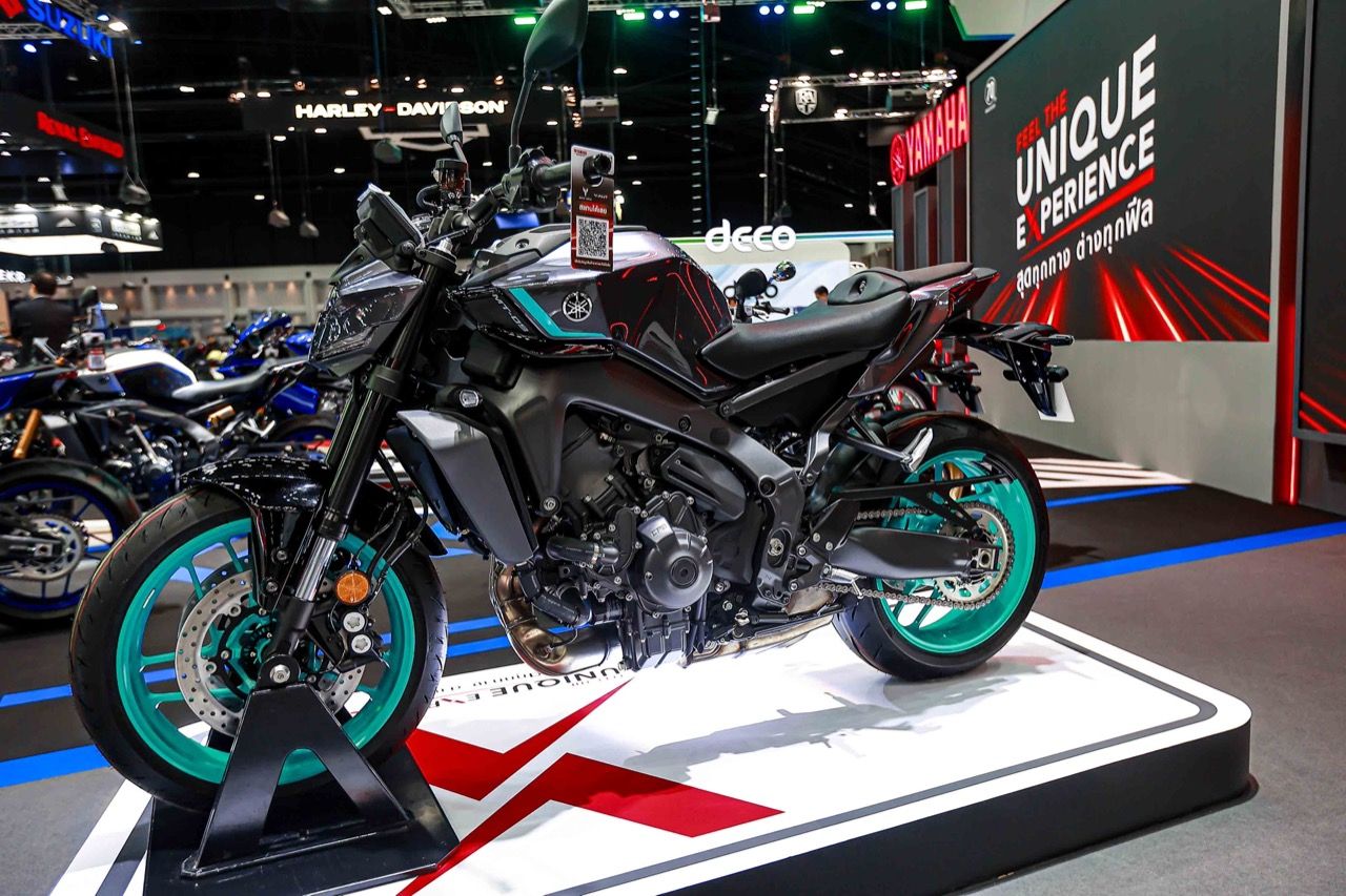 了解YAMAHA在摩托车展2025上的三款新车型:YZF-R9/ MT-07 Y-AMT / TENERE 700