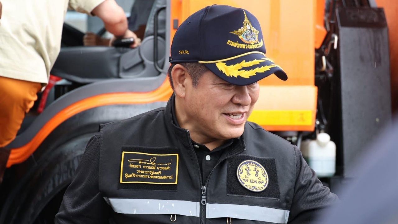 “上尉塔拉玛纳斯·帕霍姆帕” 简历:勇敢党首席总理候选人