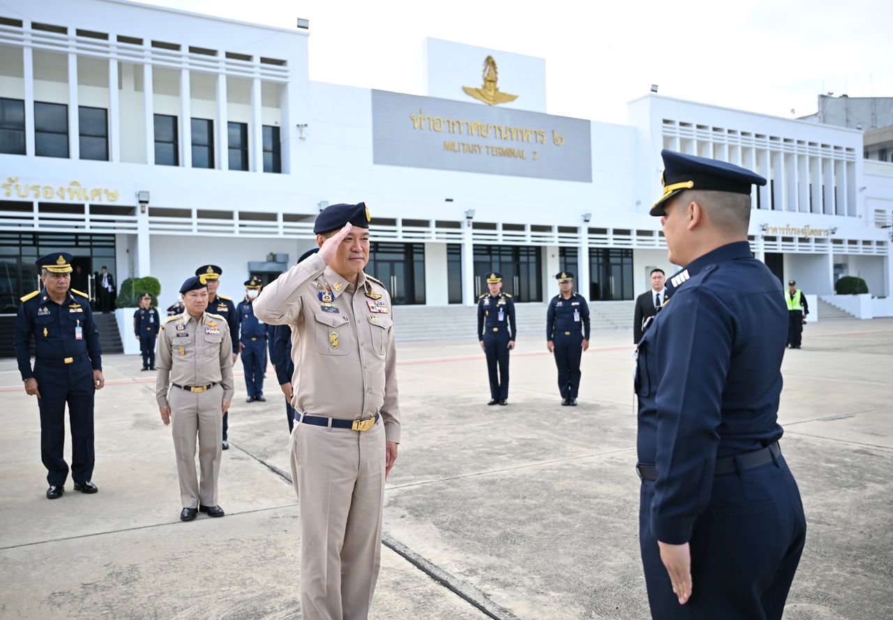 总理飞抵清迈追踪毒品案件及非法签发身份证案