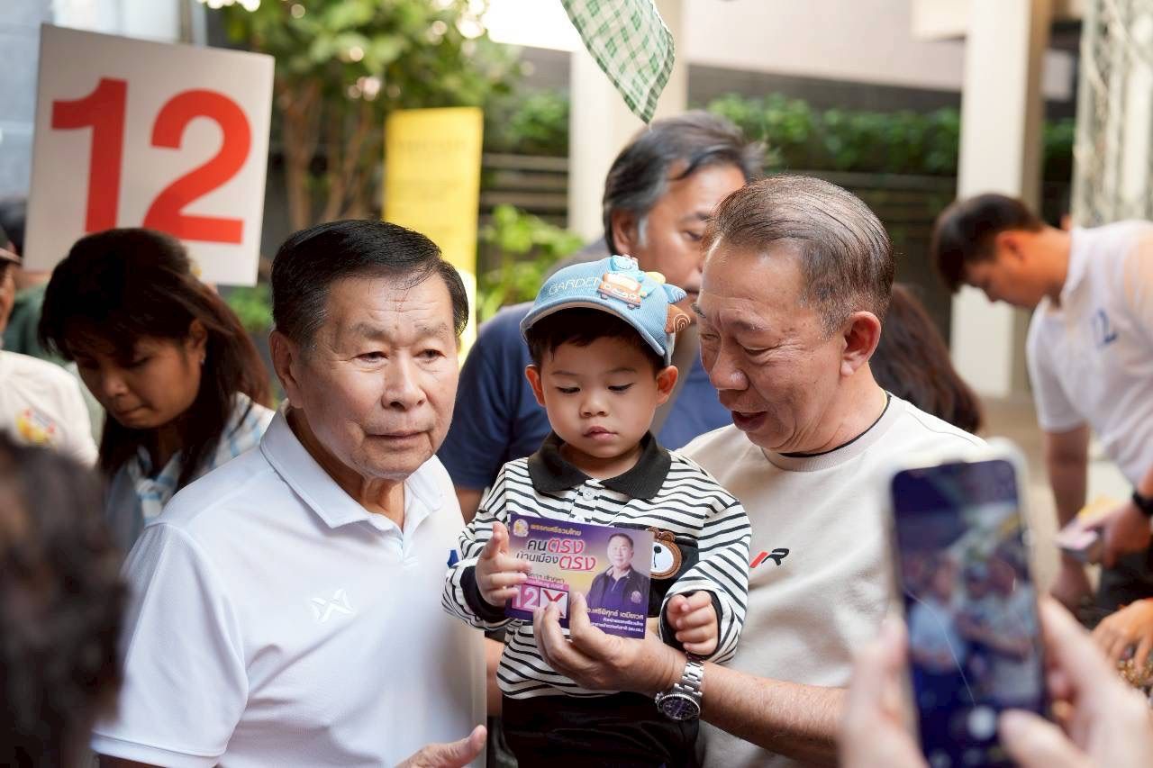 “色雷普苏特”奔走王郎市场，称若当选总理，国家将没有灰色势力