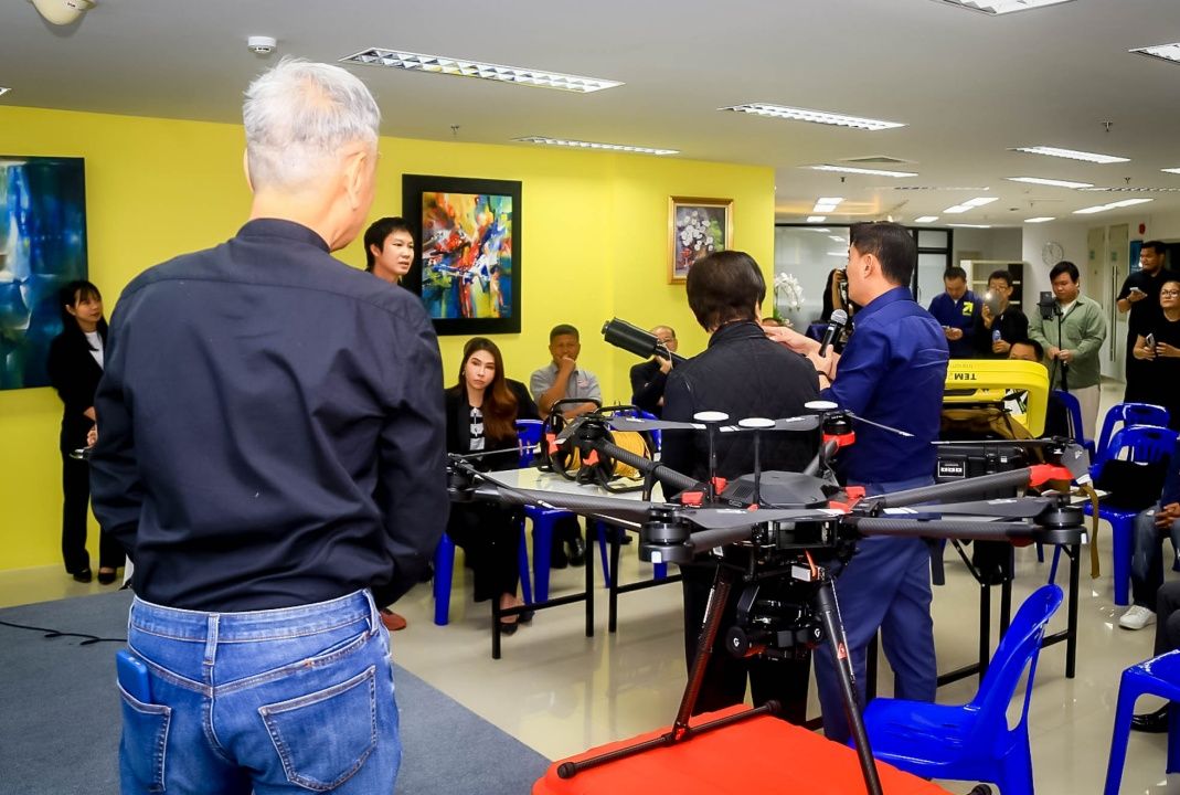 “泰国新步伐党”展示地球物理技术 “TEM2Go” 精确规划水管理