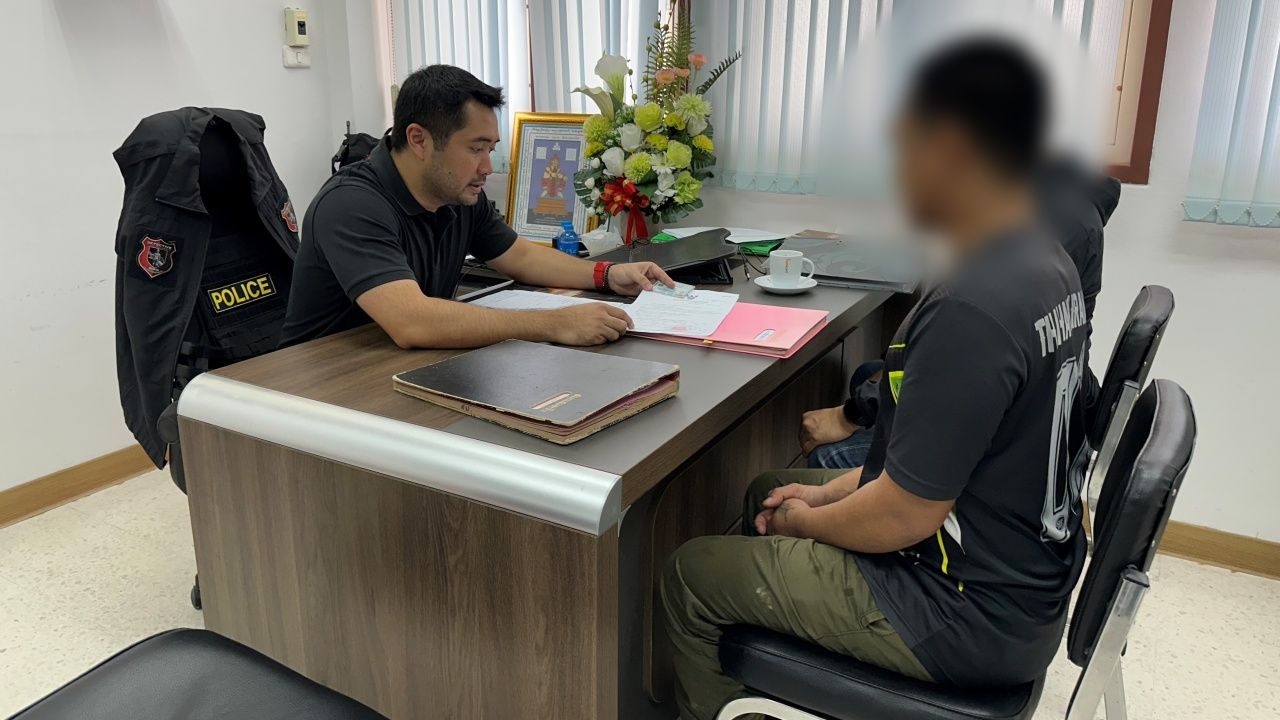 抓获28岁男子闯入家中枪杀“海军士兵”