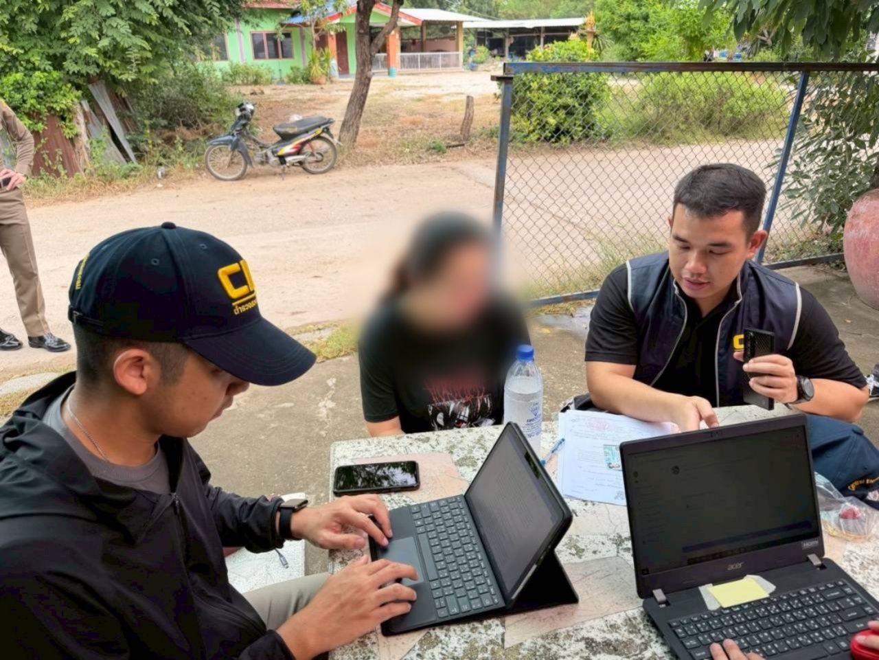 关闭“接收-兑换-欺骗”行动,遏制“半半加”权利欺诈换现