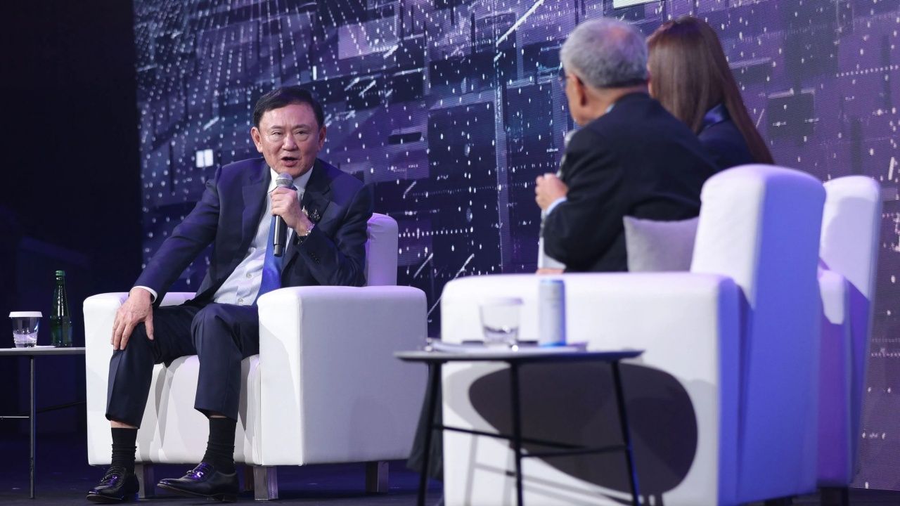 他信：让泰国人看到希望，担忧政治稳定影响持续工作