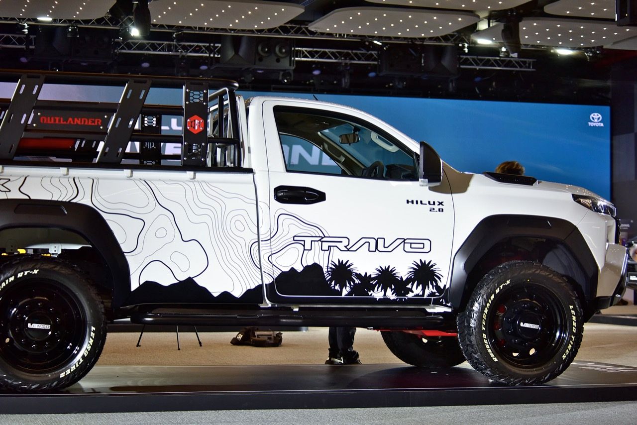 丰田 TRAVO 标准驾驶室 4TREX 2.8 MT 改装款