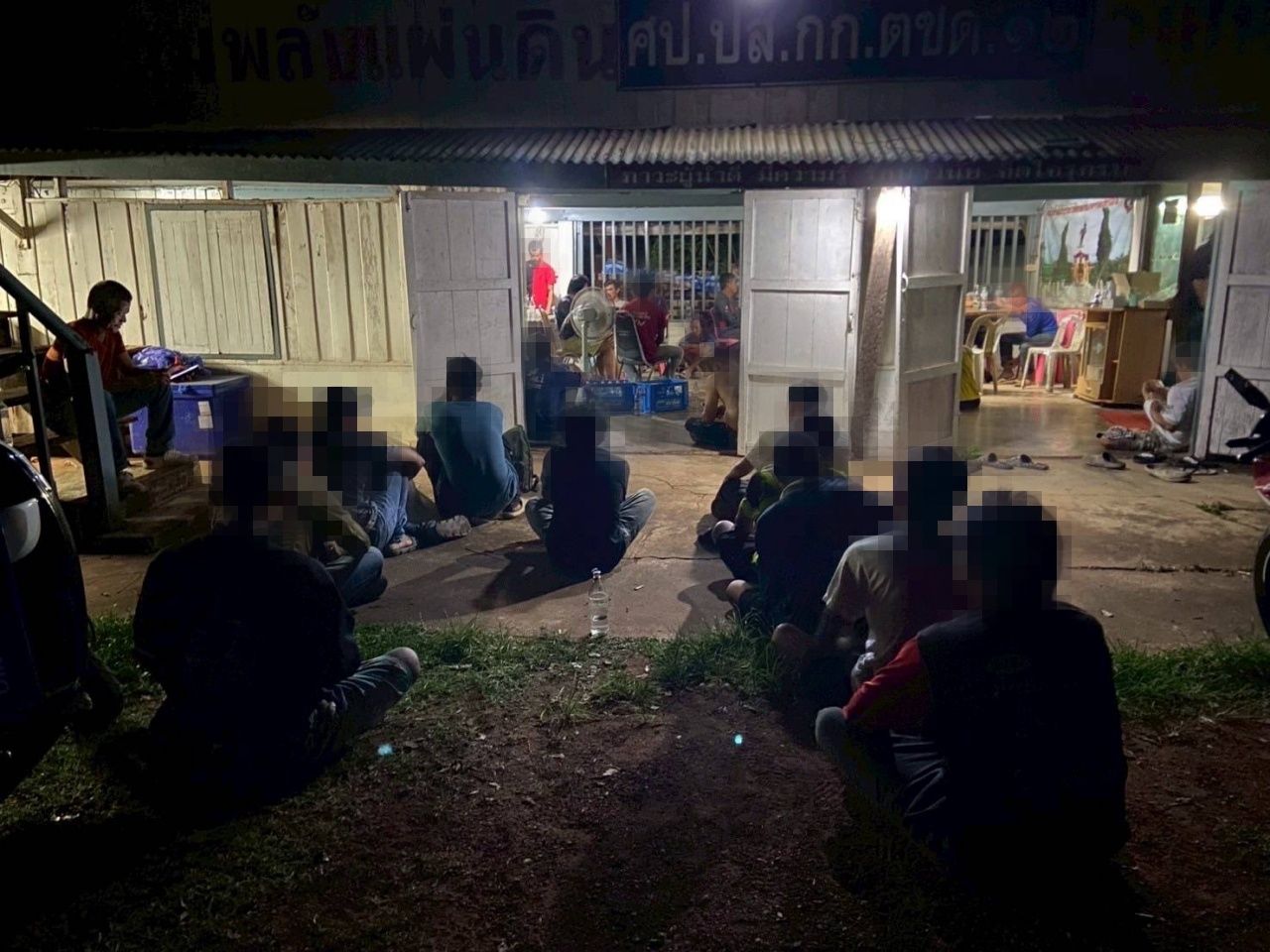 摧毁毒品交易窝点，改造房屋为“药品便捷店”24小时售卖