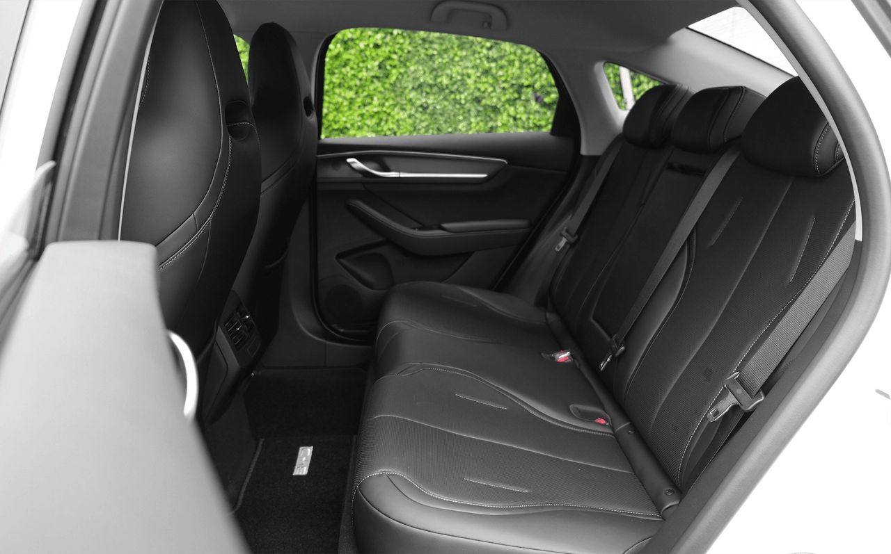 泰国装配，价格优美：BYD Seal 5 DM-i 插电式混合动力