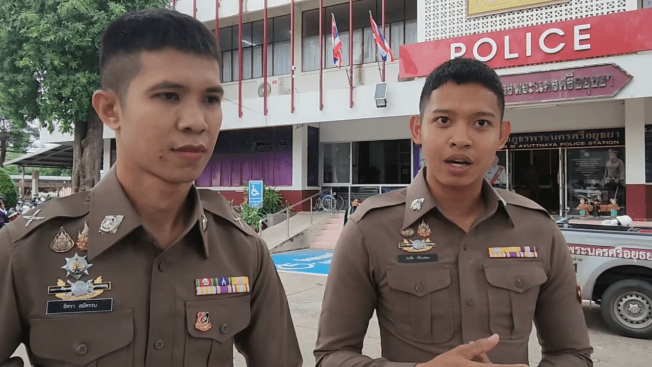 两位英雄警察敞开胸怀 劝导帮助15岁孩子对抗压力避免跳桥